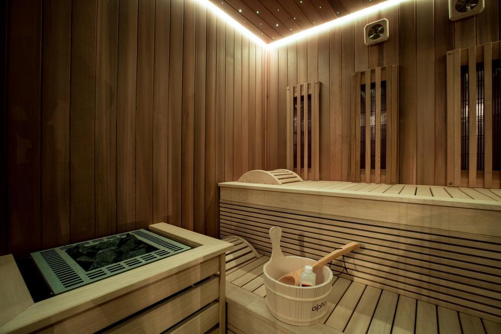 Chambre Avec Jacuzzi Sauna Privatif Brüsszel Kültér fotó